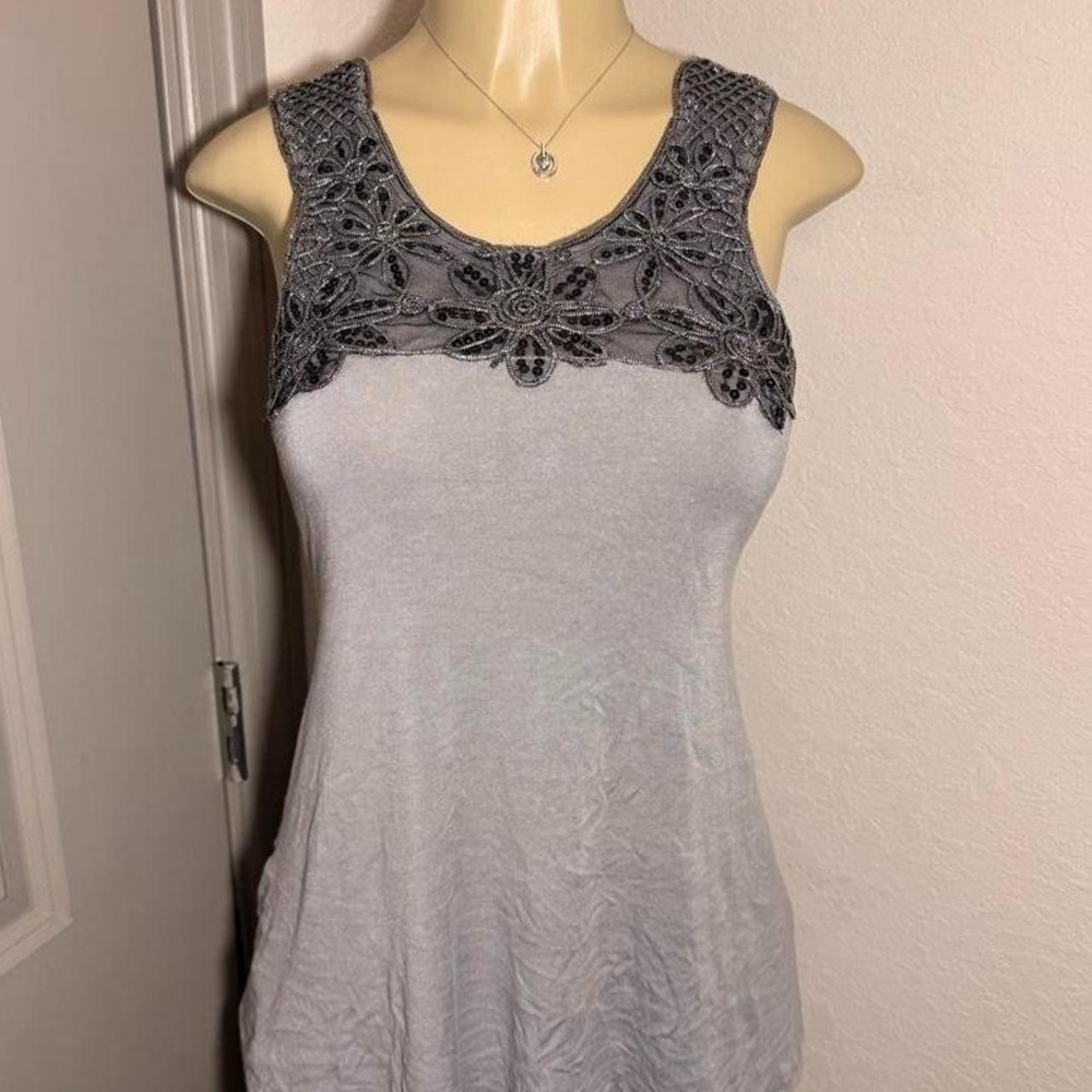 Vintage Lipstick Gray tank top with floral sequin